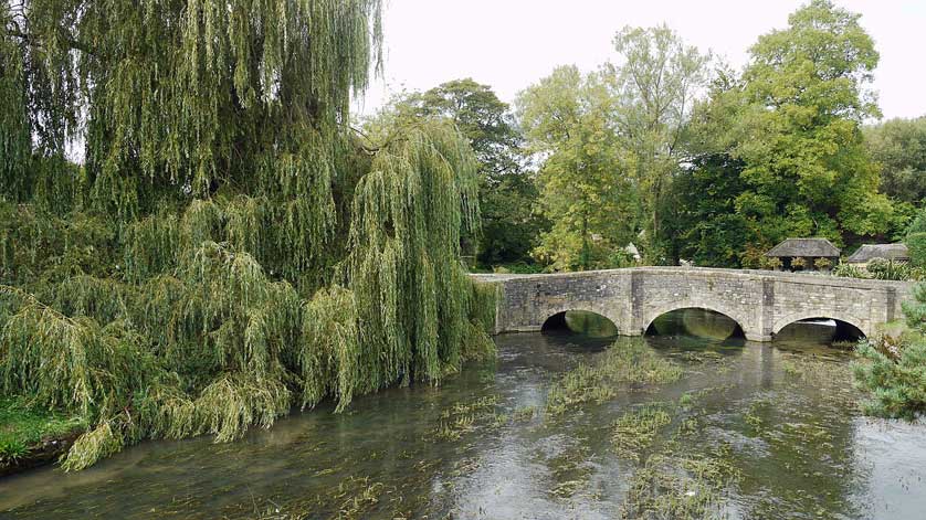 The stone bridge in Bibury, Cotswolds.