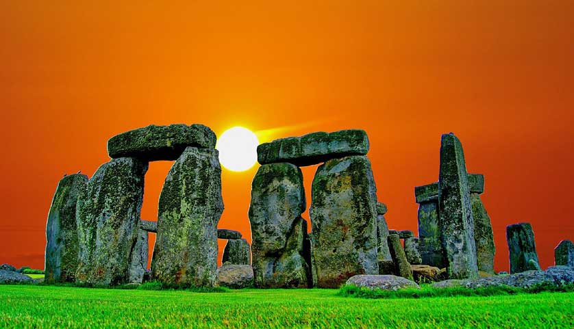 Stonehenge stone circle, Wiltshire, UK