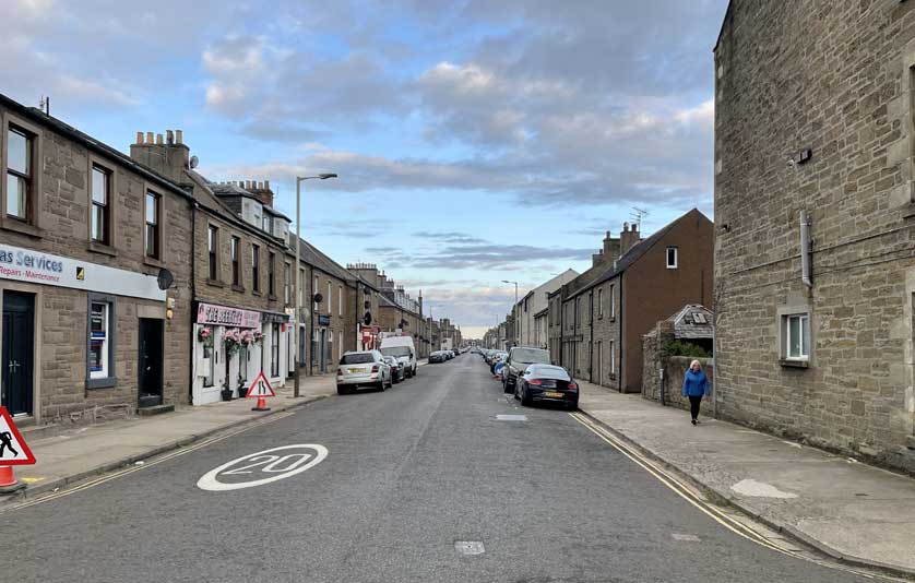 How to get to Broughty Ferry.