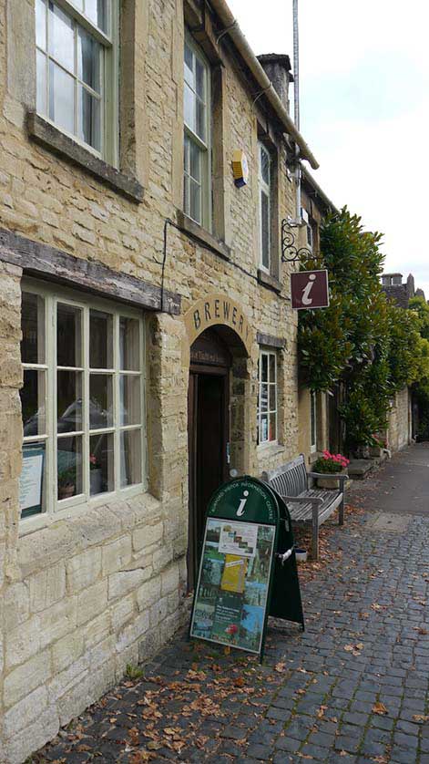 Burford, Cotswolds, England UK.