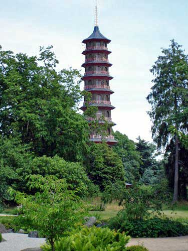 Chinese Pagoda, Kew Gardens, London, UK.