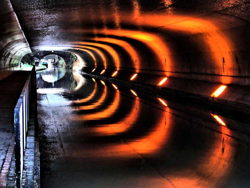 A new tunnel on the Coventry Canal built below a major new road layout.