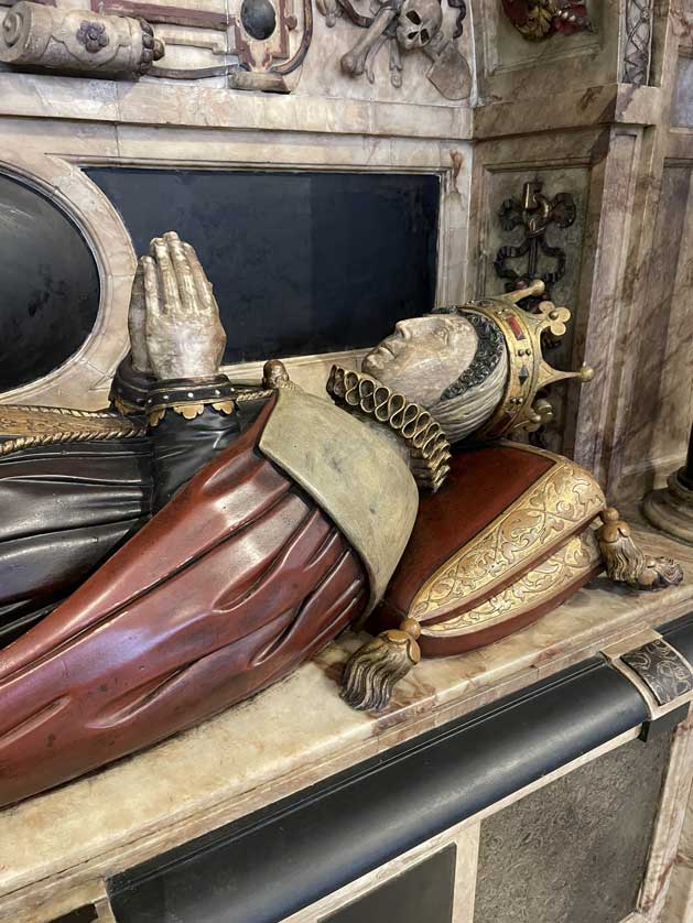 Renaissance-style effigy of Bess of Hardwick of Hardwick Hall.