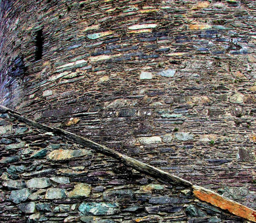 The cylindrical keep of Dolbadarn Castle still stands after more than 800 years.