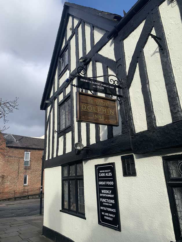 Ye Olde Dolphin Inne.