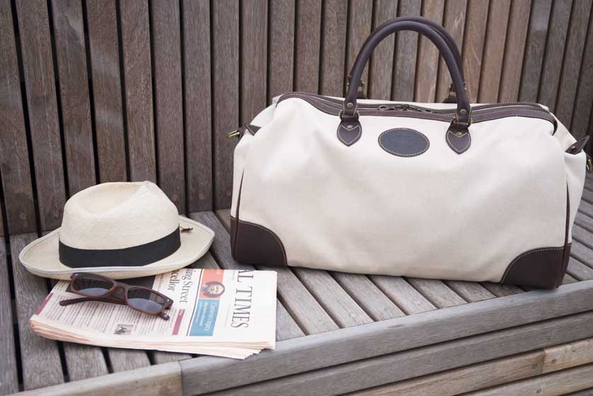Ettinger is one of the finest leather goods manufacturers in Britain today.