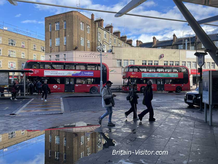 The bus station is opposite the train station.
