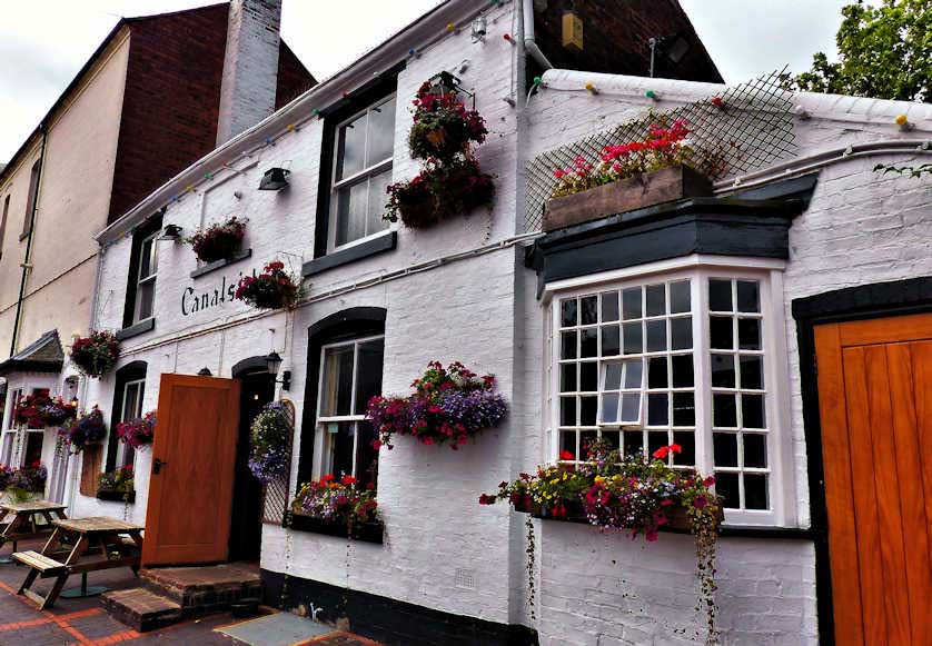 Waterside cafe, Birmingham, England, UK.