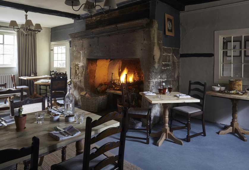 The Sign of the Angel, Cotswolds, England, UK.