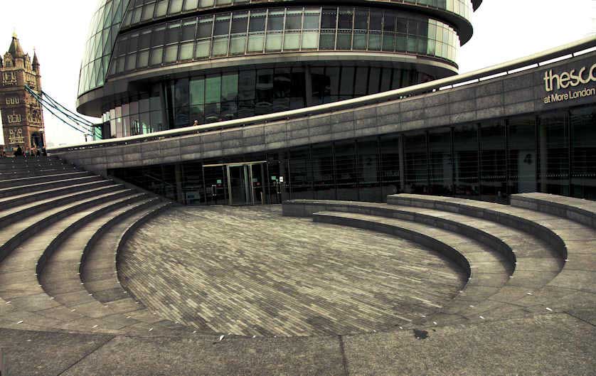 The Scoop, an outdoor event space adjacent to City Hall London.