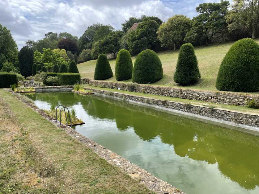 Top topiary.