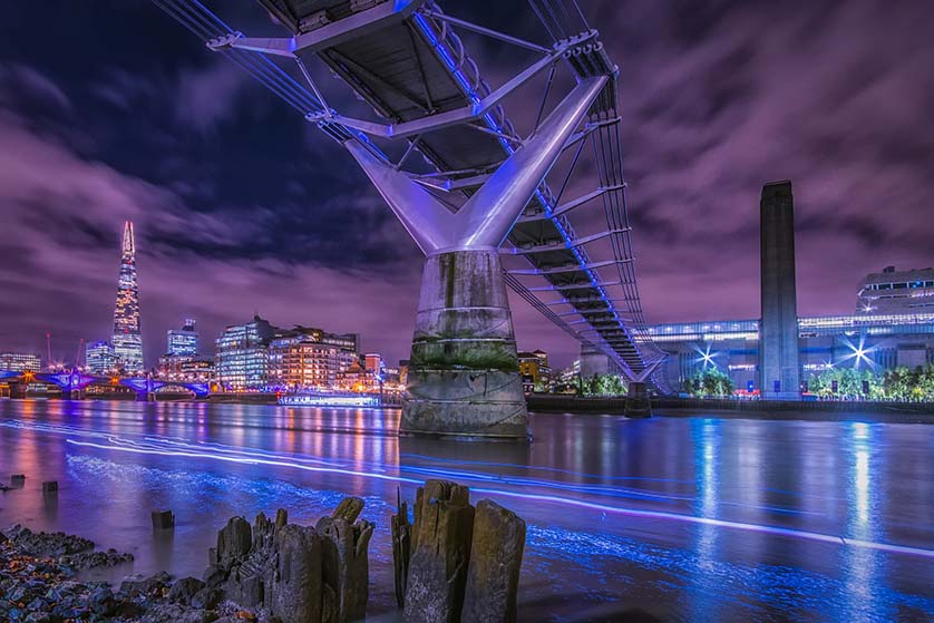 Millennium Bridge, River Thames, London.