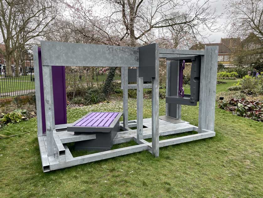 Installation in the garden.