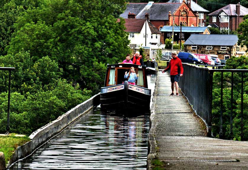 The unique Pontcysyllte Aqueduct can be crossed by foot or by boat.