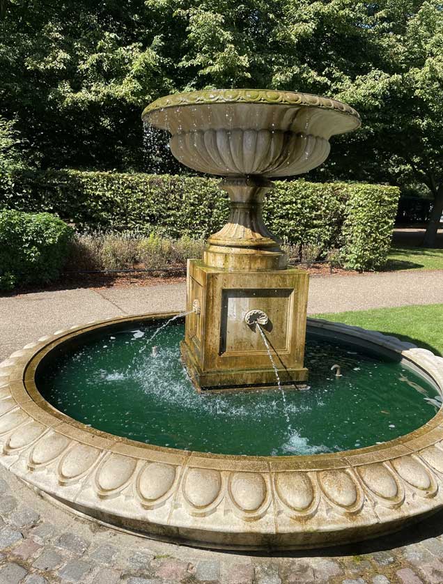 Regent's Park, London, UK.