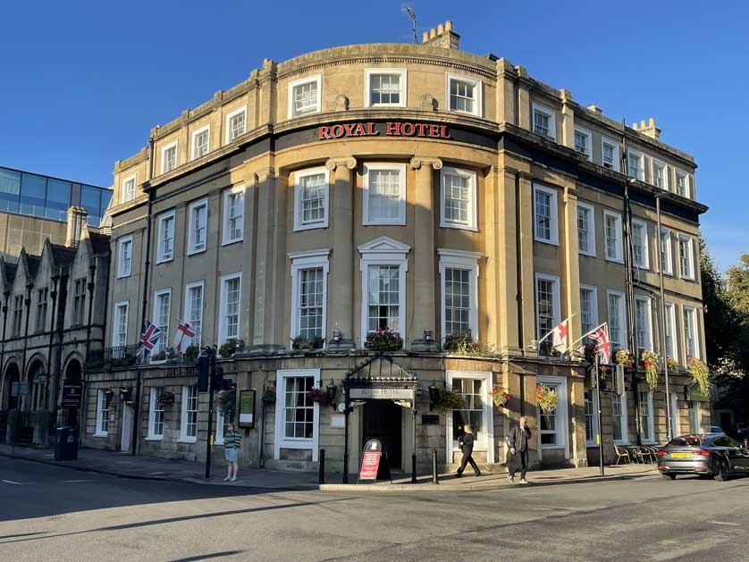 Royal Hotel.
