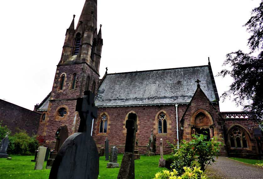 St. Andrew's Church is just off the High Street in Fort William.