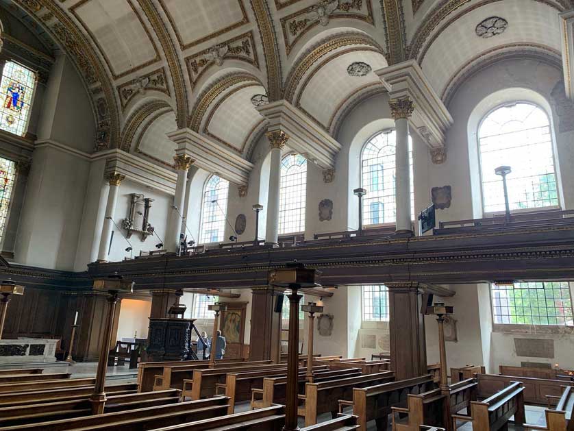St James's Church, Piccadilly, London, UK.