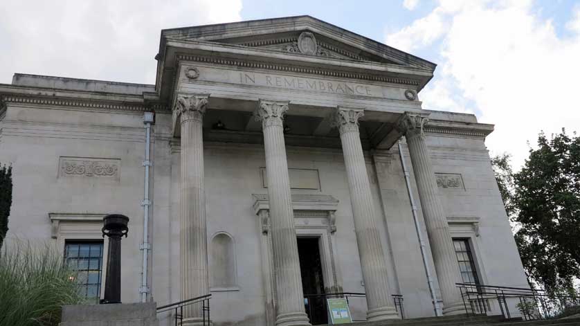 Stockport War Memorial Art Gallery, Stockport.