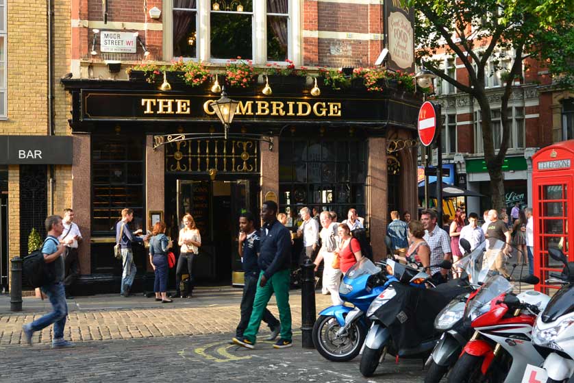 Queens Head, London.