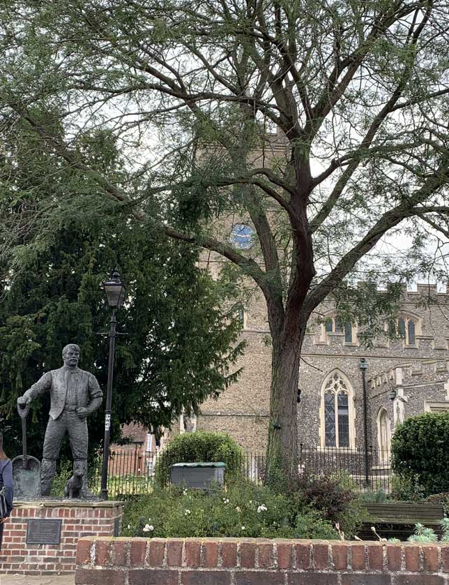 The Maltmaker statue outside St Mary's.