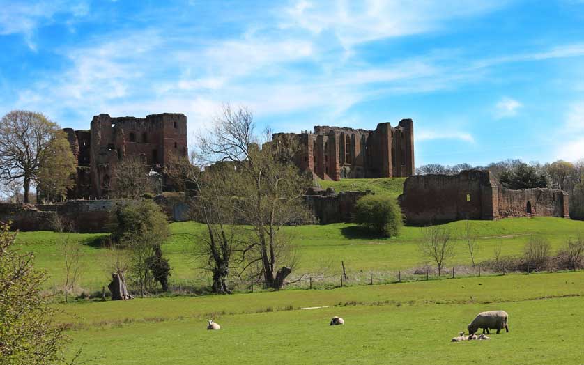 Kenilworth Castle and Elizabethan Garden, England UK.