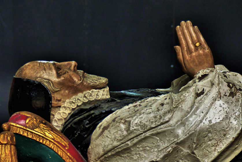 The tomb of
Tobias Matthew (1546–1628) Archbishop of York from 1602.